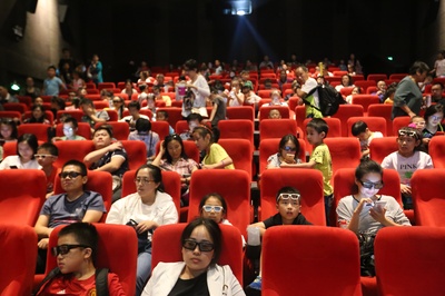 昆塔：反转星球剧照的剧照