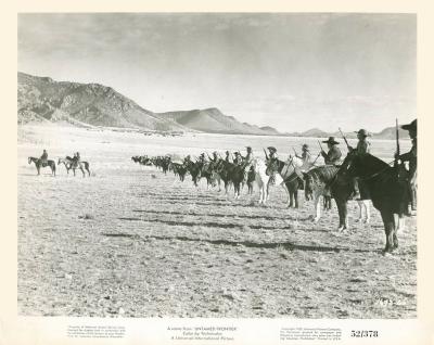 邊塞麗春花剧照的剧照