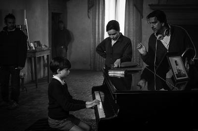 墙里的声音剧照的剧照