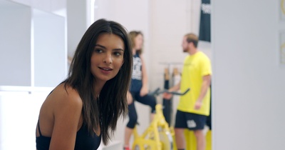 自觉美丽剧照的剧照