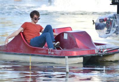 银湖之底剧照的剧照