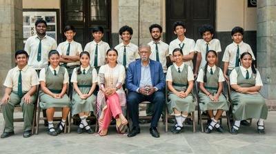 嗝嗝老师剧照的剧照