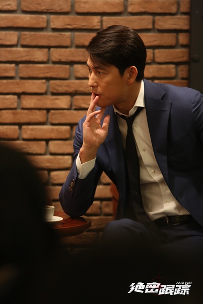 绝密跟踪剧照的剧照