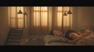 所爱非人剧照的剧照