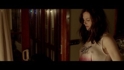 陌生之地剧照的剧照