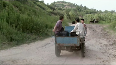 有人赞美聪慧，有人则不剧照的剧照