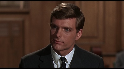 秋霜花落泪剧照的剧照