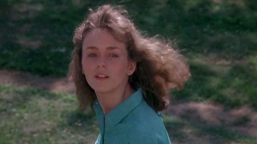 屋顶上的男孩剧照的剧照