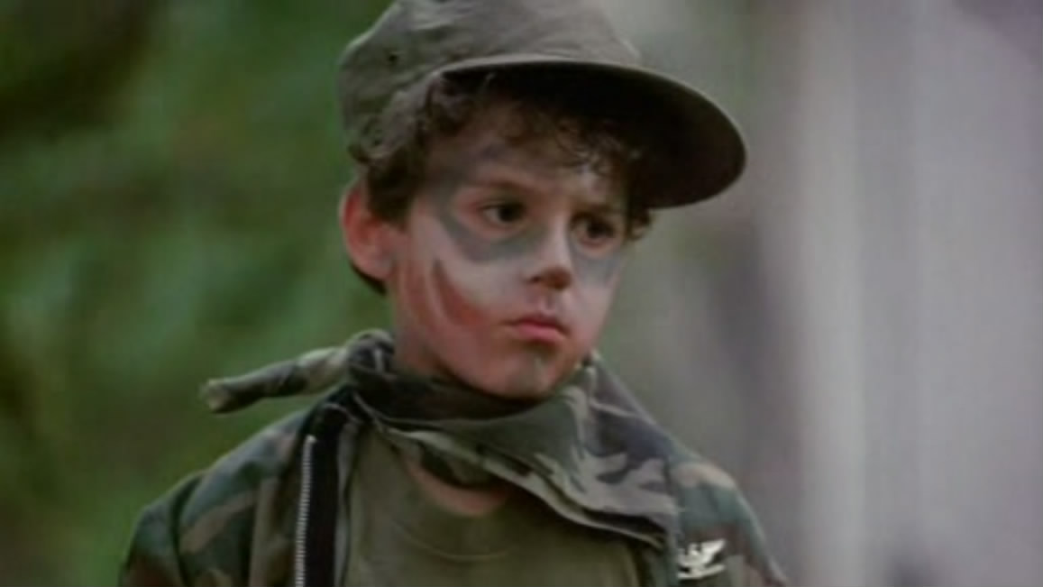 屋顶上的男孩剧照的剧照