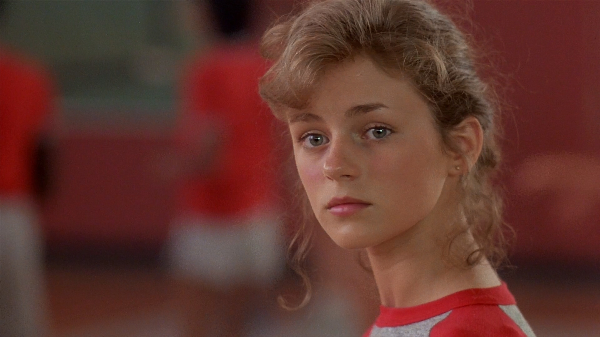 屋顶上的男孩剧照的剧照