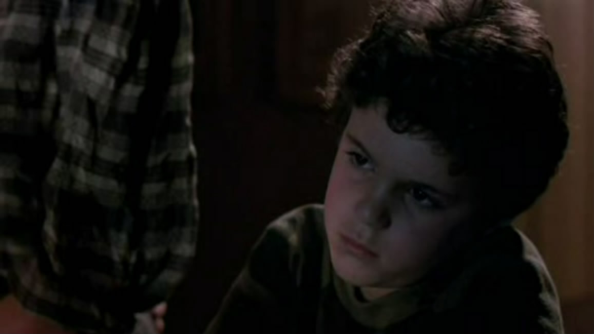 屋顶上的男孩剧照的剧照