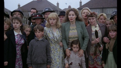 希望与荣耀剧照的剧照