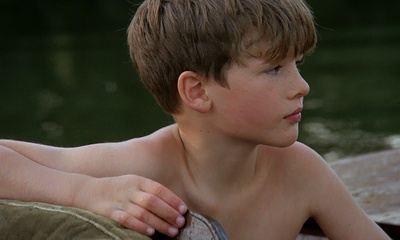 希望与荣耀剧照的剧照