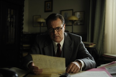 八月的雾剧照的剧照