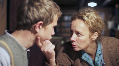 出租男孩剧照的剧照