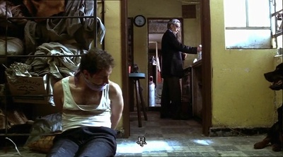 爱情是狗娘剧照的剧照