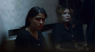 爱情是狗娘剧照的剧照