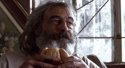 爱情是狗娘剧照的剧照