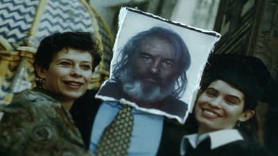 爱情是狗娘剧照的剧照