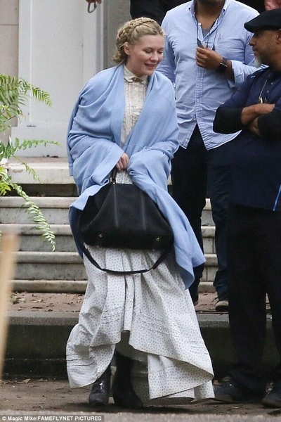 牡丹花下剧照的剧照