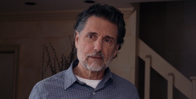 微笑回应剧照的剧照