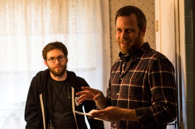 微笑回应剧照的剧照