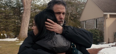 微笑回应剧照的剧照