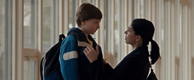 微笑回应剧照的剧照