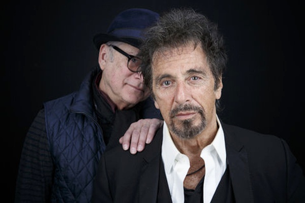 低入尘埃剧照的剧照