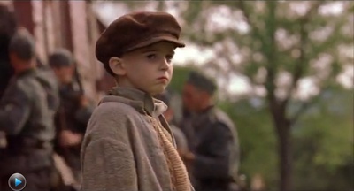 战火遗孤剧照的剧照