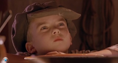 战火遗孤剧照的剧照