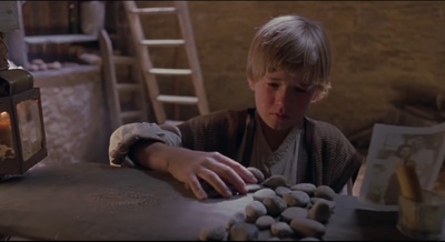 战火遗孤剧照的剧照