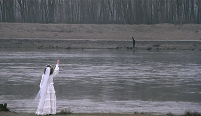 鹳鸟踟蹰剧照的剧照