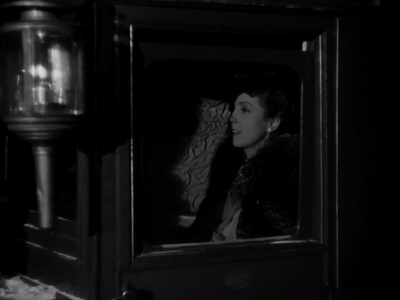 伯爵夫人的耳环剧照的剧照