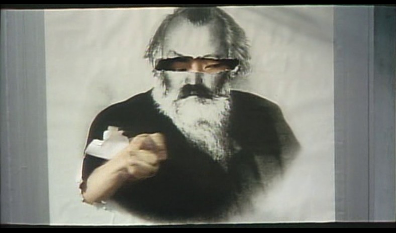 女郎漫游仙境剧照的剧照