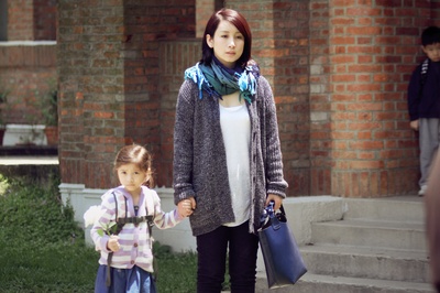 圣诞玫瑰剧照的剧照