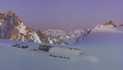 天劫余生剧照的剧照