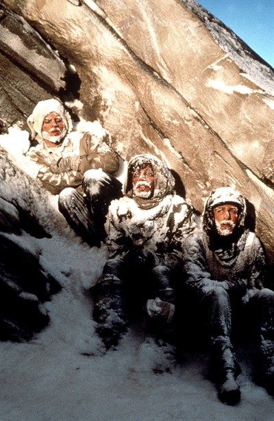 天劫余生剧照的剧照