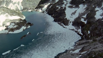 天劫余生剧照的剧照