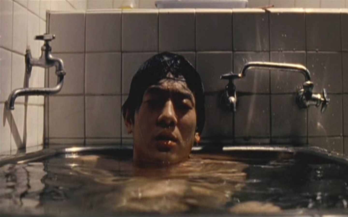 天线剧照的剧照