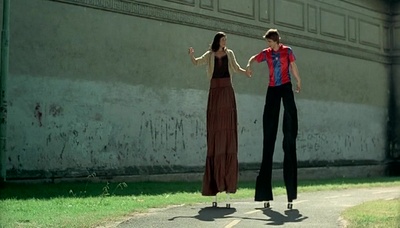 不要向下看剧照的剧照