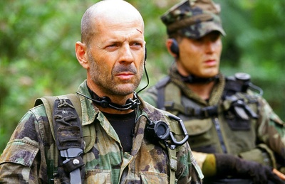 太阳泪剧照的剧照