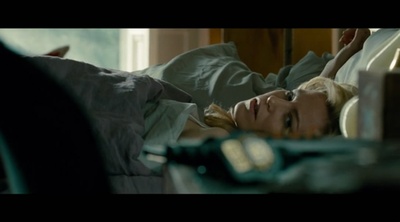 窗台上的男人剧照的剧照