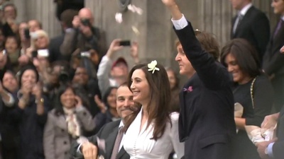 万物一体剧照的剧照