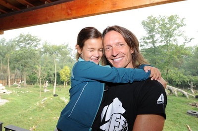 万物一体剧照的剧照