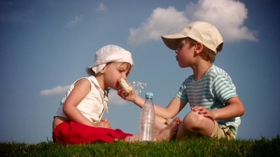 万物一体剧照的剧照