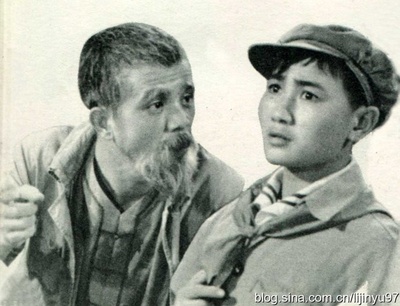 三朵小红花剧照的剧照