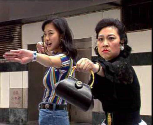 黄莺大战阿拉丁剧照的剧照