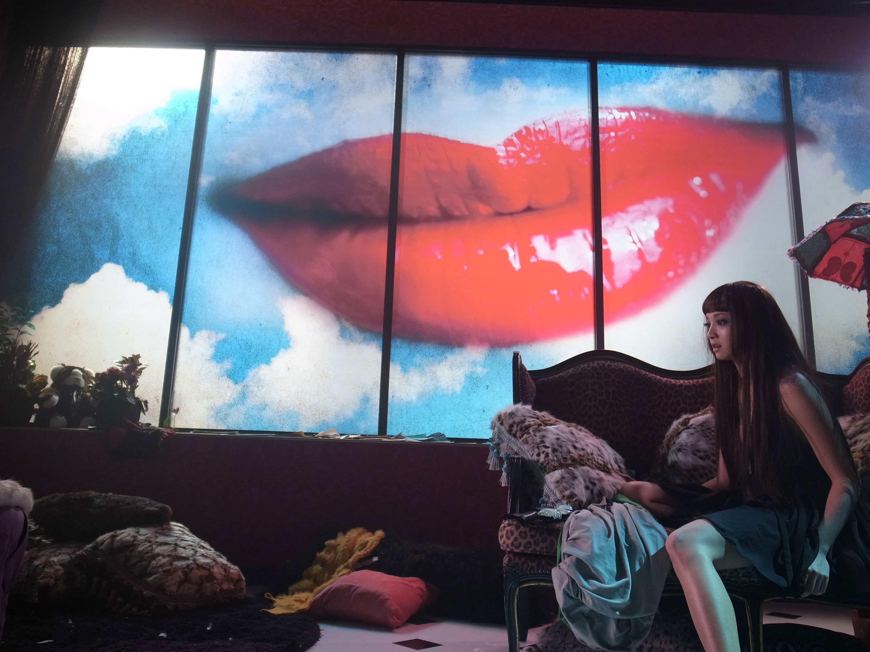 狼狈剧照的剧照