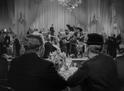 明日之歌剧照的剧照